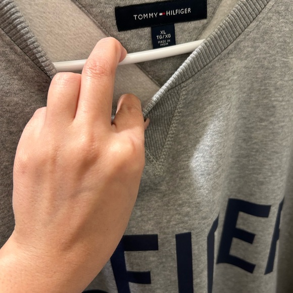 Crew Neck - Picture 2 of 4